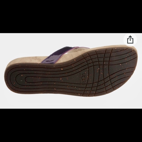 UGG Gypsy Purple Patent Leather Sandals. Size 8. - Picture 5 of 9